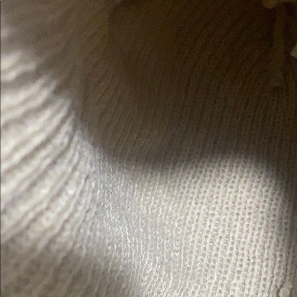 3 for $30 Neff Beanie - Picture 3 of 3